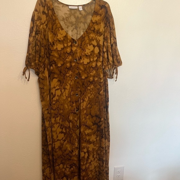Susan Graver Golden Brown Abstract Printed Liquid Knit Elbow Sleeve Dress Sz 4X - Picture 4 of 12